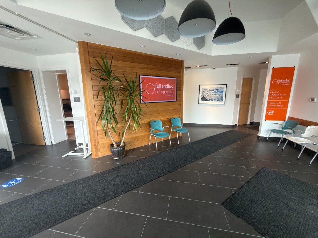 Reception area at Full Radius Orthopedics and Plastics in Newmarket